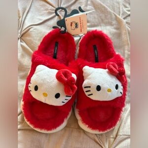NWT Forever 21 Red Hello Kitty Slippers